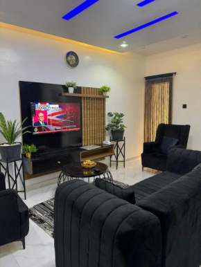 Kozy Apartment